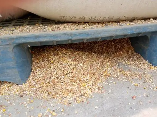 大量现货供应玉米下脚料玉米皮玉米骨头玉米毛子玉米36子