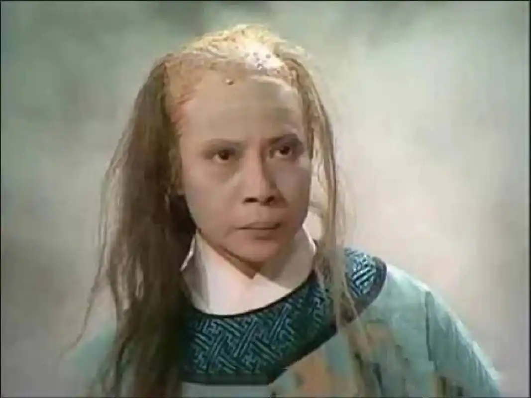 裘千尺本尺	 照这样发展下去,吐枣核是迟早的事儿了了了了...