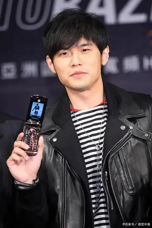 "华语乐坛新一代天王"……从2012年12月27日到今天,周杰伦已经连续八