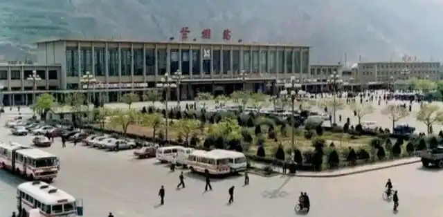 一组80年代的甘肃兰州老照片,带你一起寻找童年的记忆