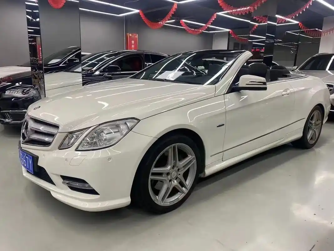 奔驰e260敞篷版.今日特价.可批 全款只要14.8万[庆祝 - 抖音