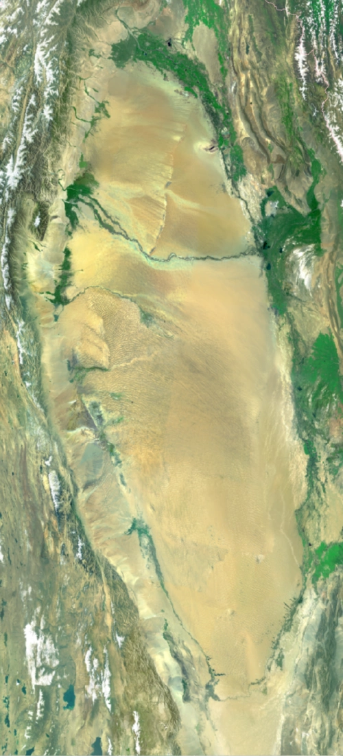 高分卫星拍摄的塔克拉玛干沙漠