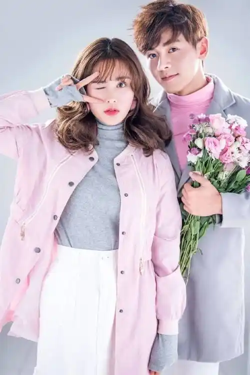 今日爆甜令人羡慕的高颜值情侣