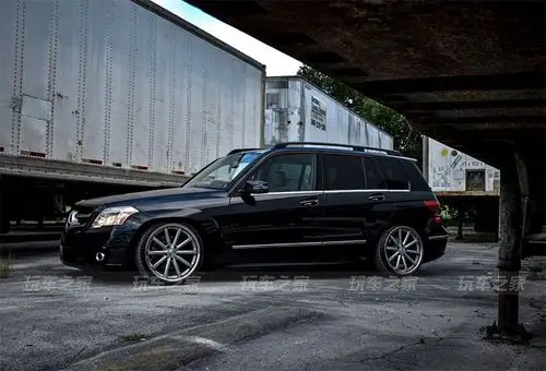 奔驰glk改装低趴风格改出了w212旅行车的感觉