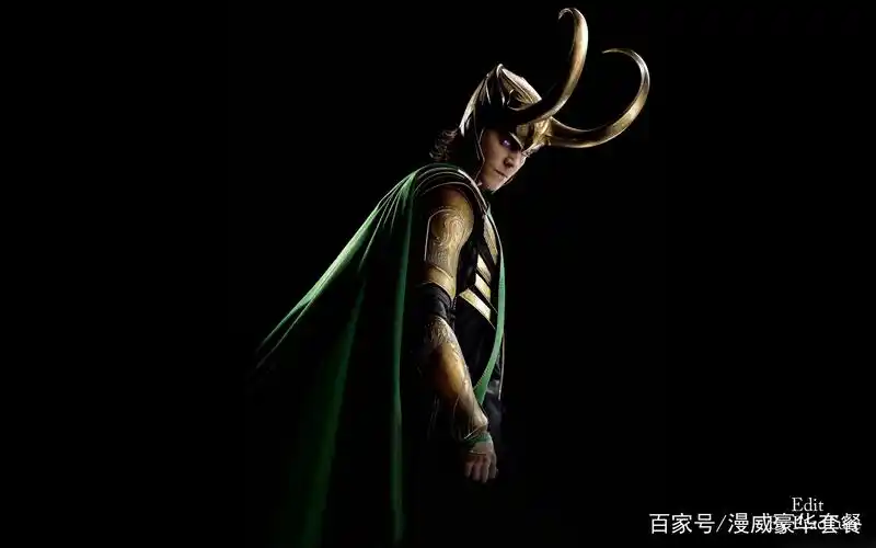 漫威电影中身着披风的英雄,每一个战斗力爆表,最后混入一个弱鸡