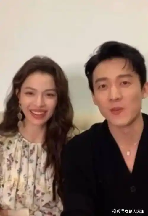 钟楚曦与绯闻男友合体,在线看剧中老公难耐饥渴与大妈滚床单!