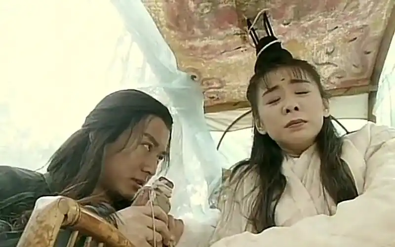 倚天屠龙记:纪晓芙失身杨逍(三版对比)