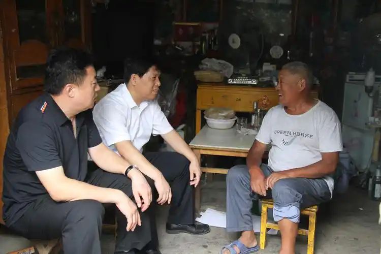 于晓东来我县调研第一书记工作开展情况-平邑政府网_平邑县人民政府