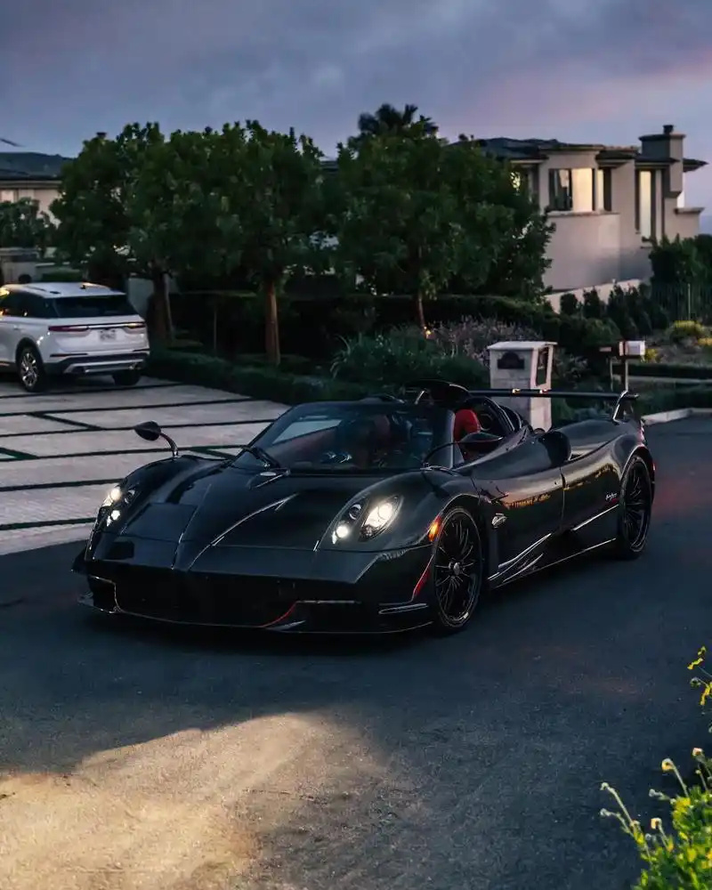pagani huayra.#抖音汽车 #汽车壁纸 #超跑  - 抖音