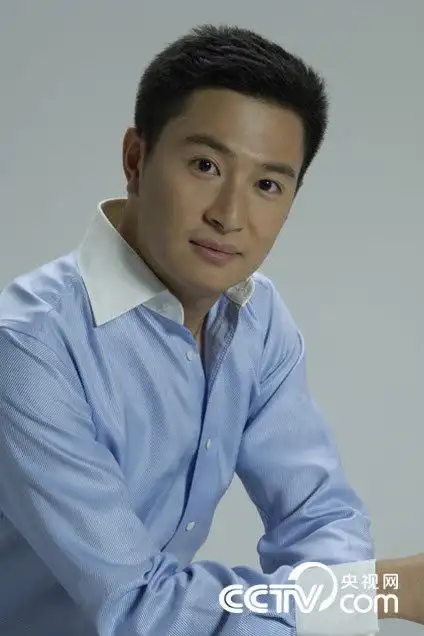 靳强 (主持人|社会人物)