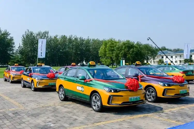 北京eu5快换版出租车交付首批共万台助力碳中和