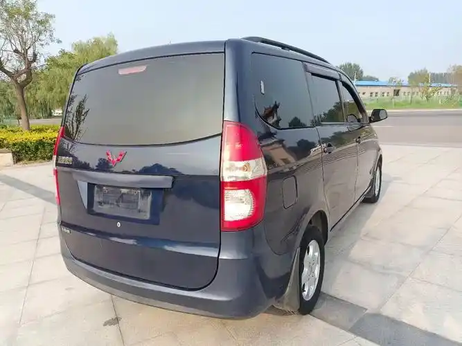 转让15年3月五菱宏光 ,实表9万多公里 全车原版 铁皮件一 - 抖音