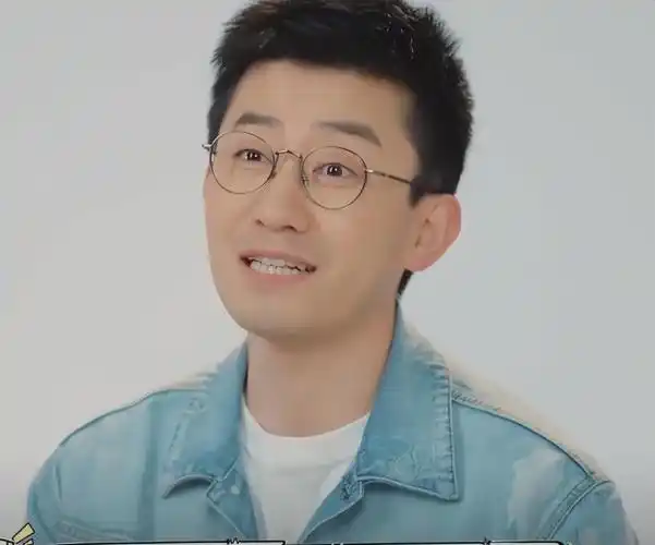 吴敏霞带老公上真人秀,张效诚婚后和岳父母同住!家中配有保姆