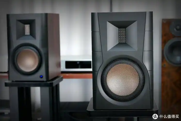 音箱 篇十七:惠威d300有源音箱 一款颜值在线的入门级全能小钢炮