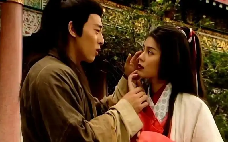 笑傲江湖令狐冲和任盈盈的琴箫合奏