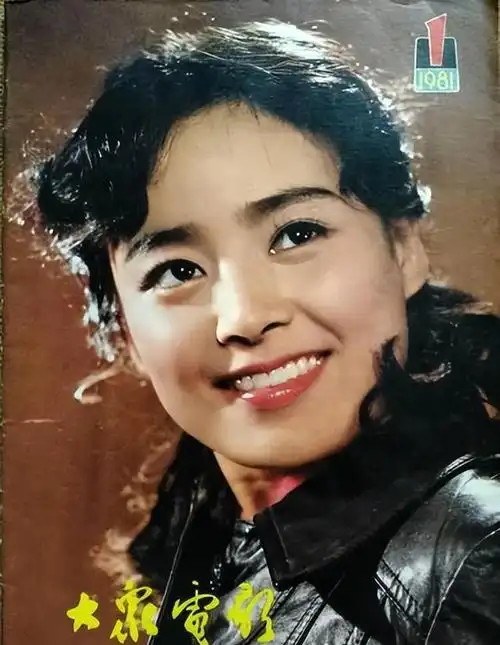 《庐山恋》主角张瑜:一生无儿无女,离婚多年看到前夫还是会心动