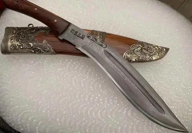 手工锻造,热血沸腾.户撒手工刀具打造.