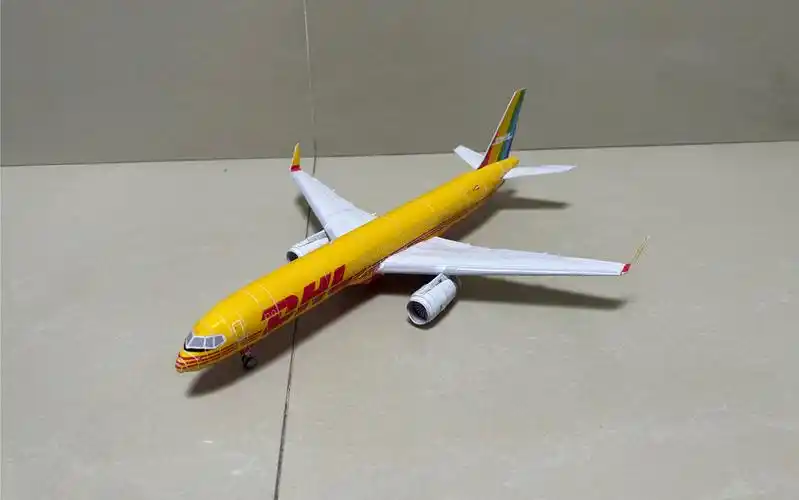【纸模型制作】b757-233f dhl expreas oe-lnw 1/120飞机纸模型制作