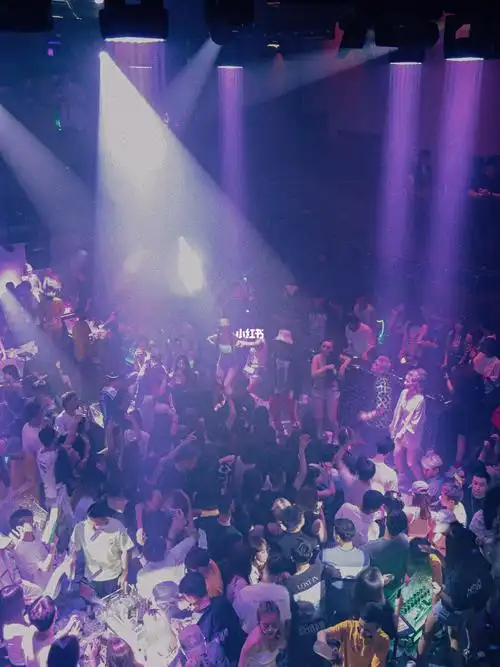 全国最大hiphop酒吧登陆成都78156997超燃预警_酒吧_hiphop