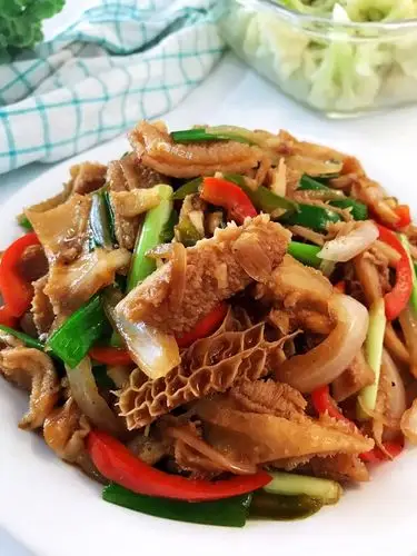 爆炒牛肚-微辣的做法