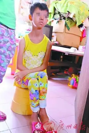 9岁女孩5种疾病缠身手术费需要上百万元