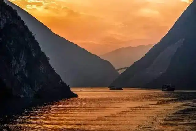 世界的长江壮美的三峡