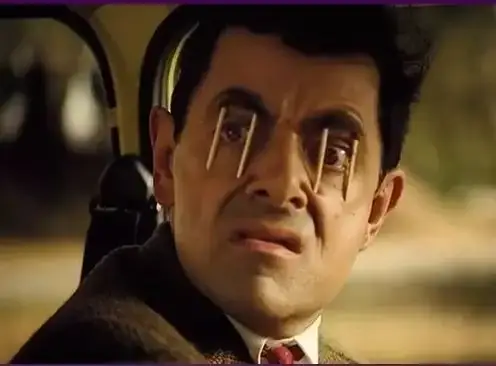 绝望地用火柴撑起眼皮