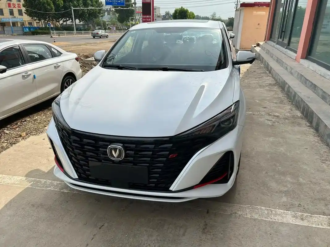 长安逸动已到货.1.4t高功率蓝鲸发动机,最大马力160匹, - 抖音