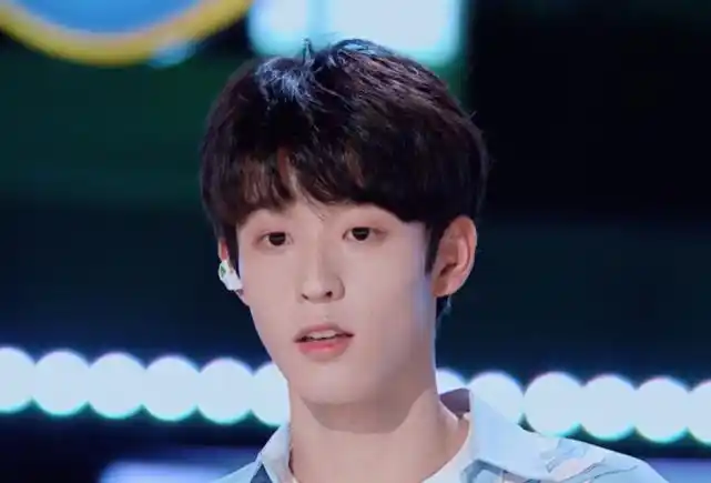 其次就是从观众缘的角度,这一点上张腾,张嘉元绝对是占优势的.