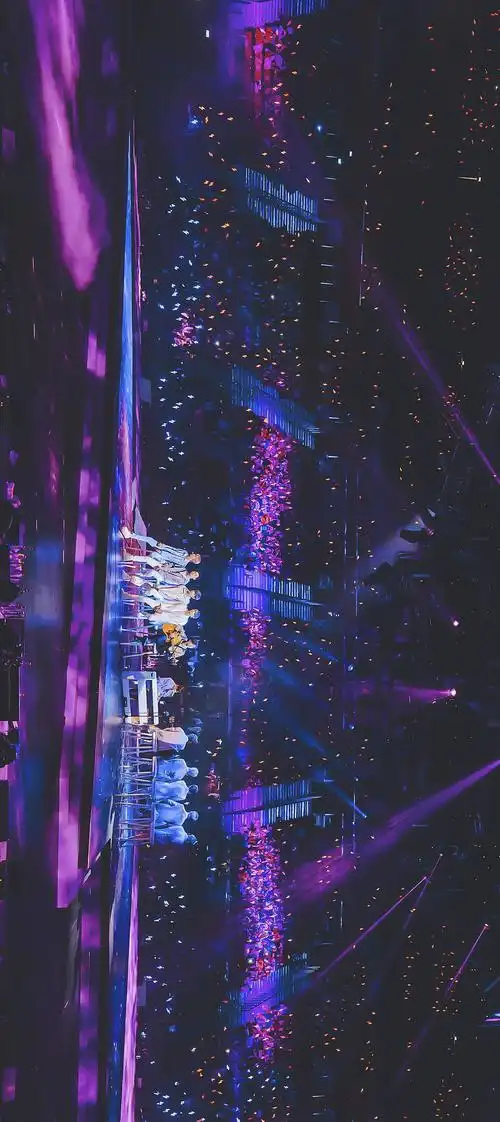 十八楼十二  3月8日 17:47   关注  r1se