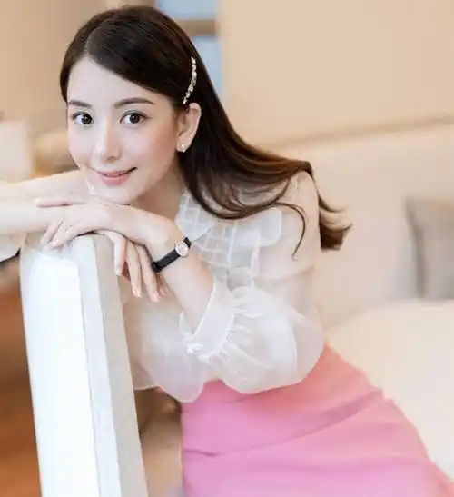 36岁方媛写真赏_身材_饮食_曲线