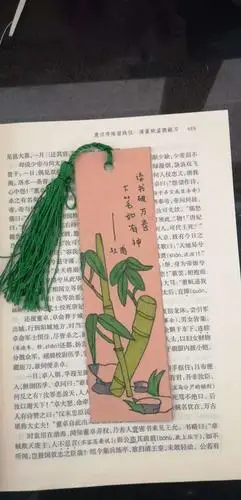 巧手制作书签——疫情假期送给自己最温暖的礼物