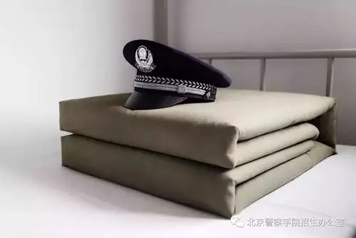 你想实现警察梦吗穿上这身国际蓝共同守护美好梦想