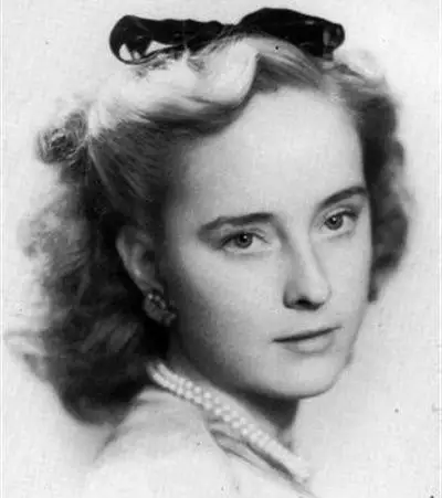 希特勒自杀后,这个美女古德隆·希姆莱,成了纳粹新的精神领袖