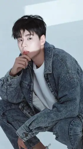 手机壁纸胡一天