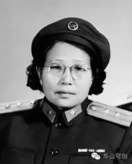 看看这些开国女军官令谁汗颜