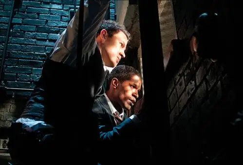 《白宫陷落》(white house down)首曝剧照 钱宁·塔图姆单骑救总统