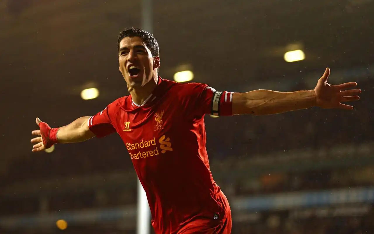 球星路易斯阿尔贝托苏亚雷斯桌面壁纸第一辑