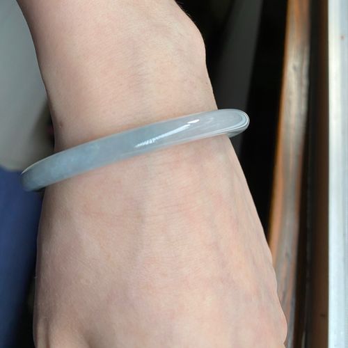 天然和田细条手镯女士细款圆条冰种青玉镯子小清新手镯