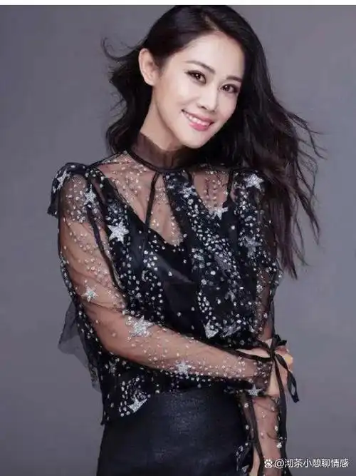 美女歌手梦然,一曲"没有你陪伴我真的好孤单",红遍大江南北