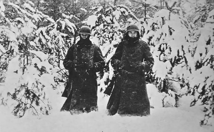 莫斯科的冬天多难熬,别说德军成了冰雕,苏军其实也扛