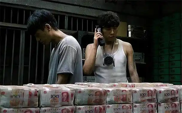 1995年广州银行大劫案:5名劫匪抢劫1500万,最后却毁在一女人身上