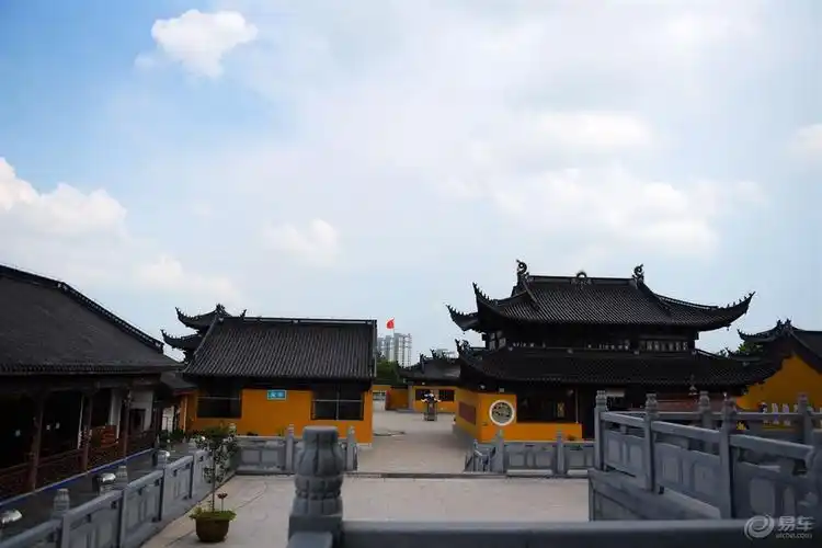 【爱玩的胖子】野帝陪你去经历～游玩金湖大佛寺