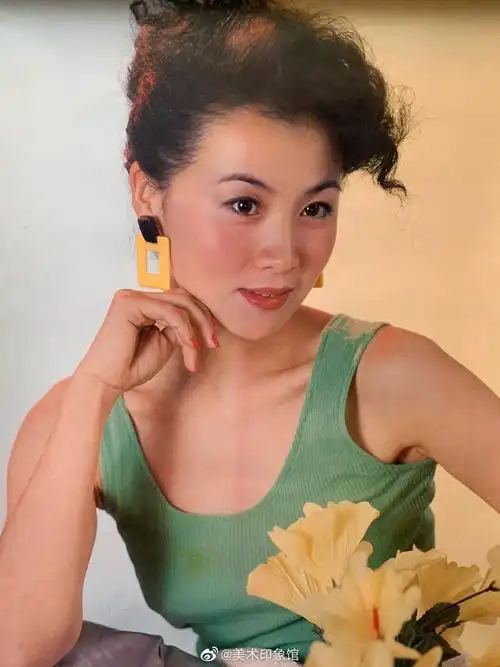 上世纪九十年代的美女挂历