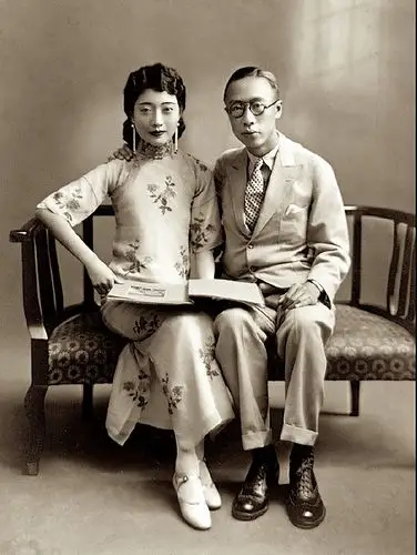 溥仪和婉容爱新觉罗·溥仪(1906年2月7日—1967年10月17日),清朝末代