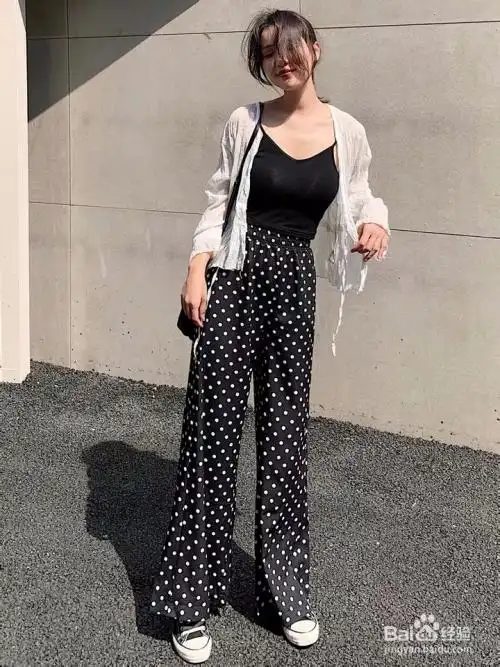 波点阔腿裤怎么搭配
