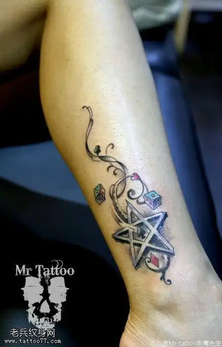 唯美的鹿角六芒星纹身tag标签:六芒星小腿时尚脚踝鹿角时尚创意组合