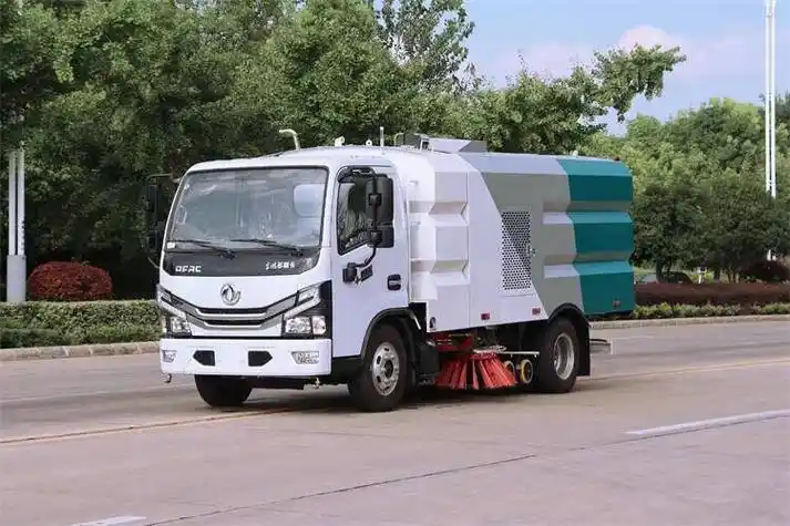 兰州扫地车价格行情中联重科纯电动扫路车多少钱扫路车道路清扫车