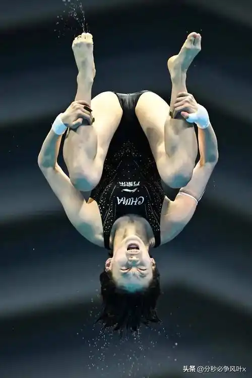 跳水世界杯总决赛火热进行中,全红婵争夺全满贯,赛场精彩纷呈