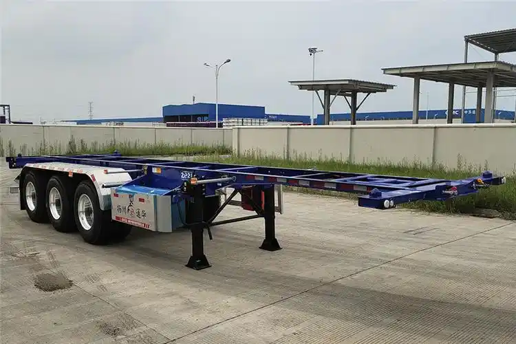 中集通华tht9401twyc危险品罐箱骨架运输半挂车